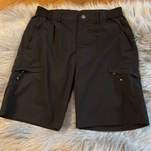 New W/o tags Beautiful Outdoorsports Men Shorts